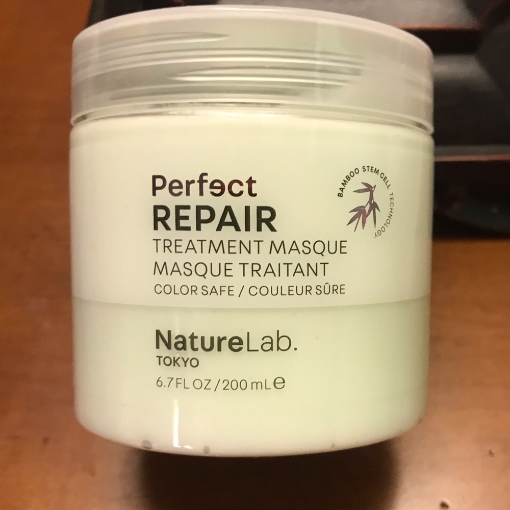 Perfect Repair Treatment Masque
NatureLab. Tokyo